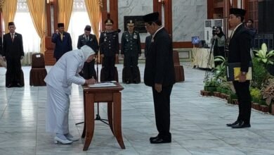 Gubernur Kalsel Sahbirin Noor Resmi Melantik Hamida Munawarah Jadi Pj Bupati Tabalong