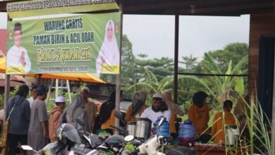 Dishut Kalsel Berpartisipasi di Warung Gratis bagi Jemaah Haul Datu Kelampayan