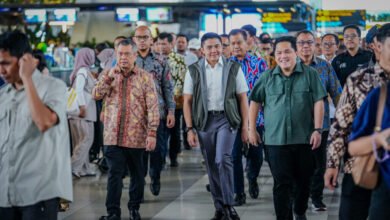 Pemerintah Turunkan Harga Tiket Pesawat Domestik Saat Libur Lebaran