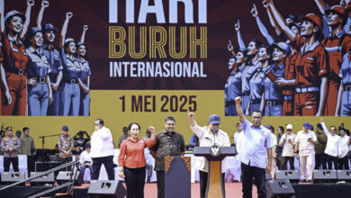 Kado Hari Buruh: Presiden Prabowo Beri Apresiasi Mulai dari Kesejahteraan Hingga Pahlawan Nasional dari Elemen Buruh